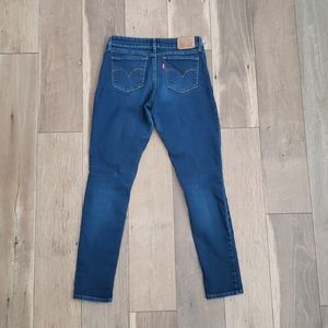Levi's 711 Skinny Jeans
